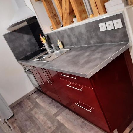 Joli Appartement T2 Agglo Troyes Sainte-Savine Exterior foto