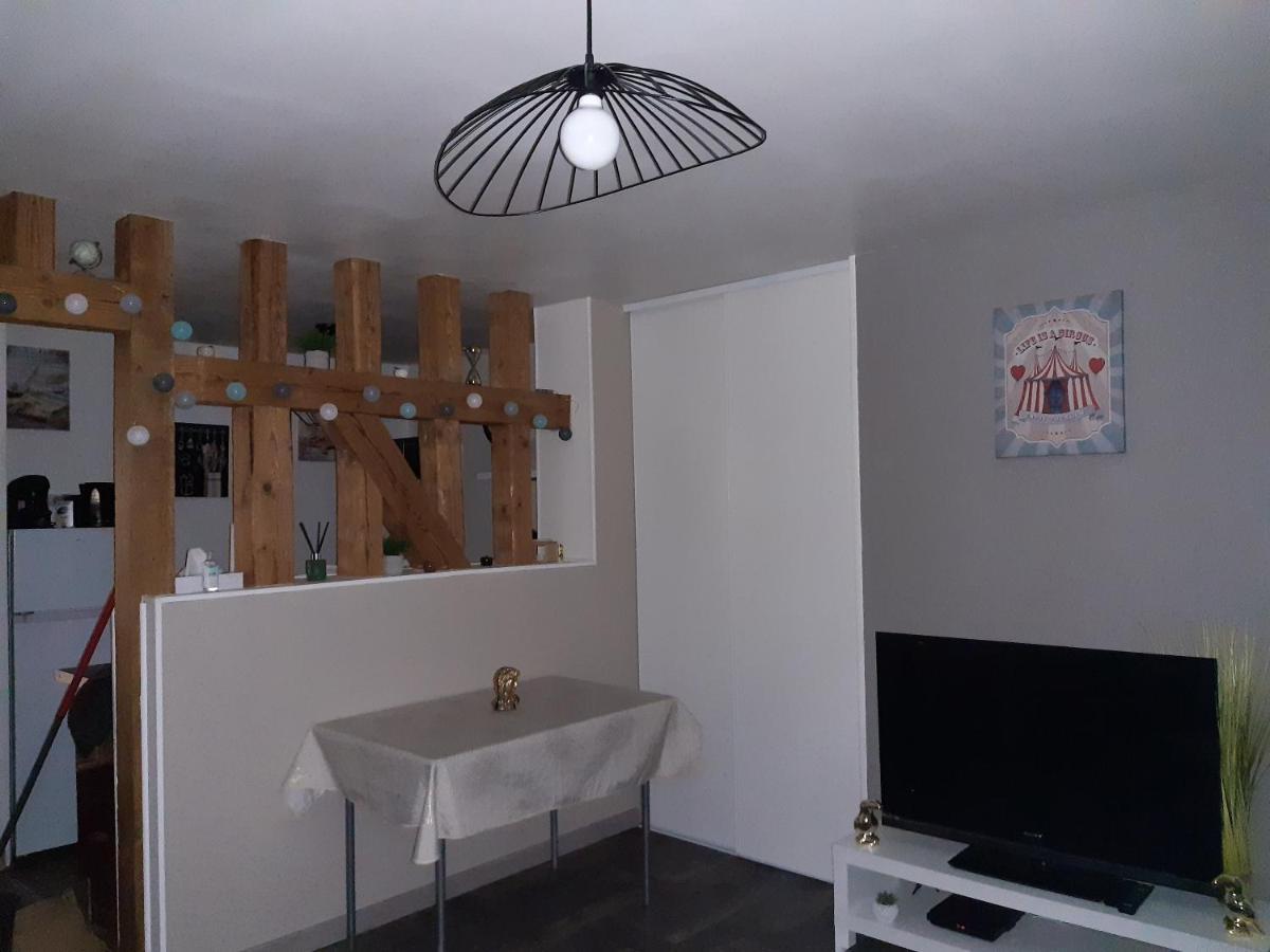 Joli Appartement T2 Agglo Troyes Sainte-Savine Exterior foto